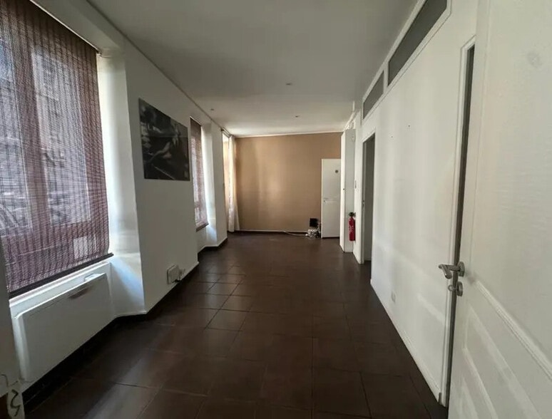 Bureau dans Boulogne-Billancourt à louer - Photo de l’immeuble – Image 1 sur 6