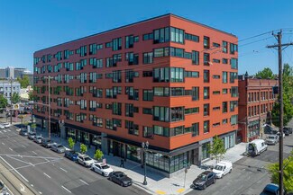 Plus de détails pour 550 SE Martin Luther King Jr Blvd, Portland, OR - Local commercial à louer