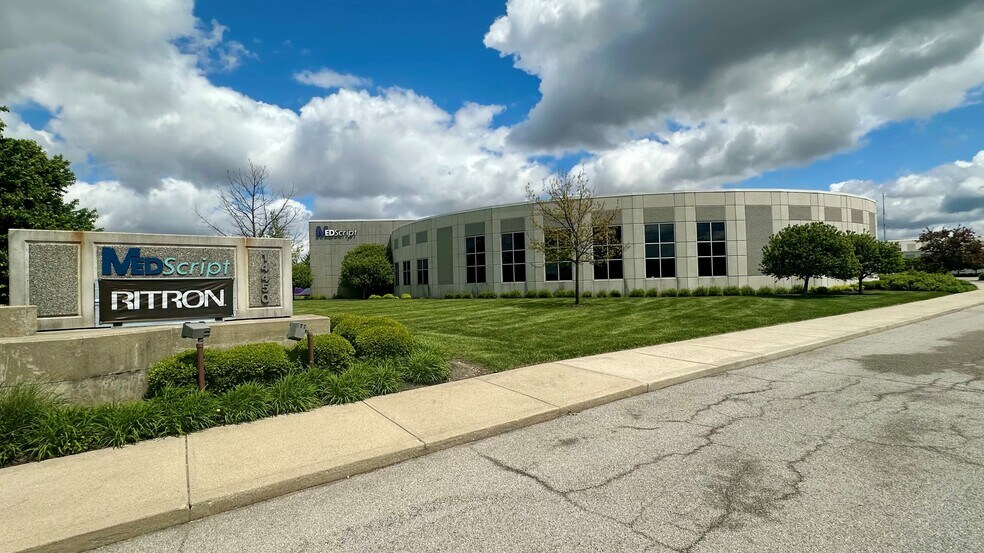 14450 Getz Rd, Noblesville, IN à vendre - Photo de l’immeuble – Image 2 sur 24