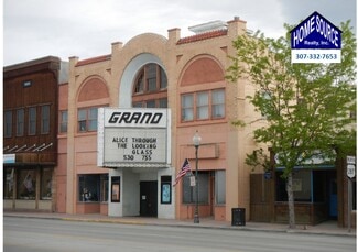 Plus de détails pour 250 Main St, Lander, WY - Sports et loisirs à vendre
