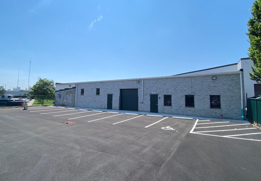 1383-1385 Goodale Blvd., Grandview Heights, OH à louer - Photo de l’immeuble – Image 1 sur 4