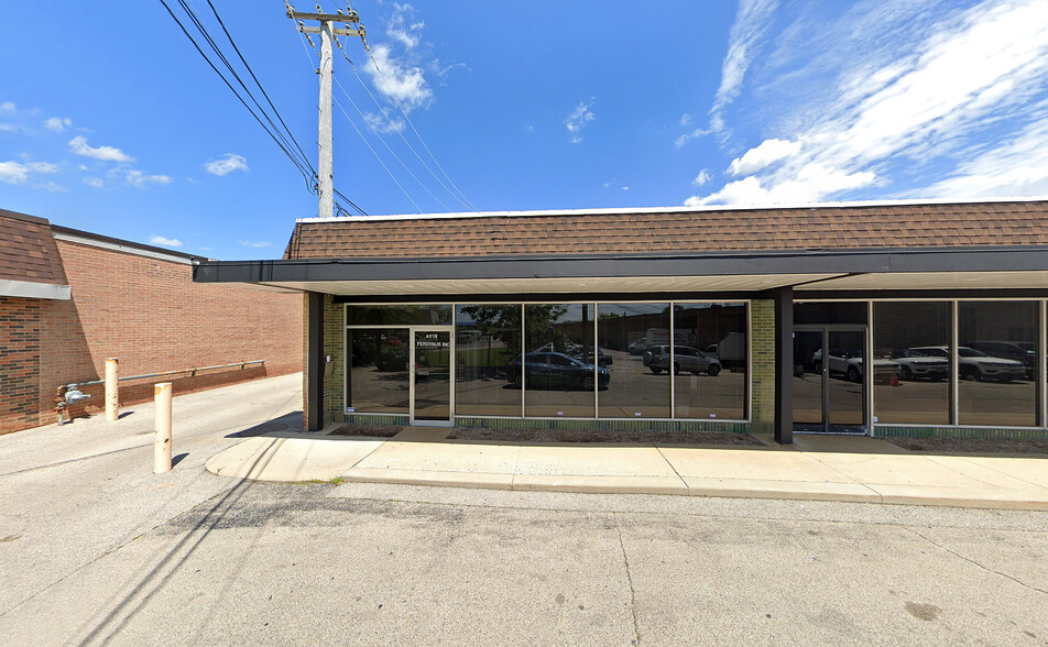 4000-4010 N Nashville Ave, Chicago, IL à louer - Photo de l’immeuble – Image 1 sur 9