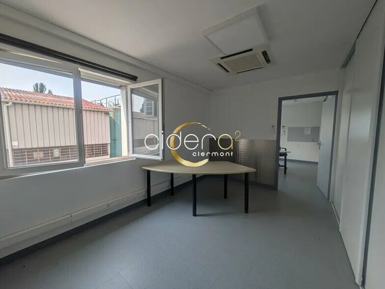 Bureau dans Aulnat à louer - Photo de l’immeuble – Image 2 sur 5