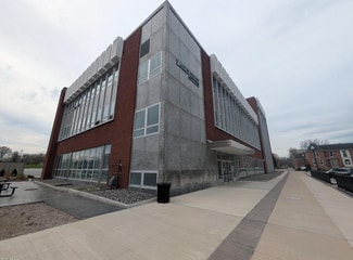 Plus de détails pour 30 S Park Place, Painesville, OH - Local commercial à louer