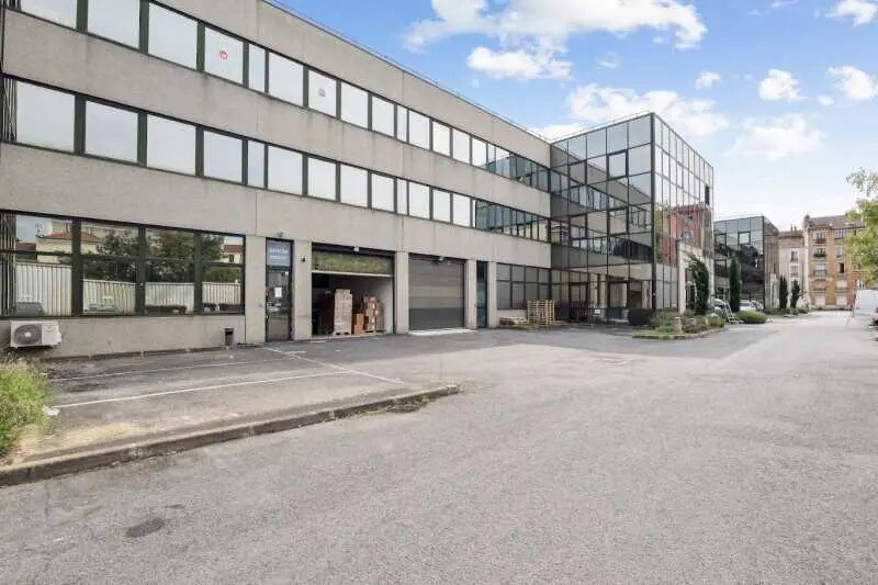 94/96 Rue Victor Hugo, Ivry-sur-Seine à louer - Photo de l’immeuble – Image 1 sur 9