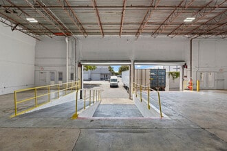 7950-7966 NW 14th St, Miami, FL à louer Photo intérieure– Image 2 sur 15