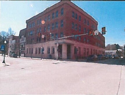 2 E Long Ave, Dubois, PA à louer - Photo de l’immeuble – Image 2 sur 34