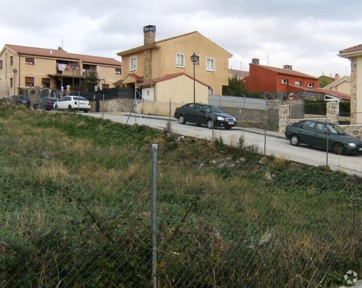 Terrain dans Palazuelos de Eresma, Segovia à vendre - Photo de l’immeuble – Image 2 sur 2