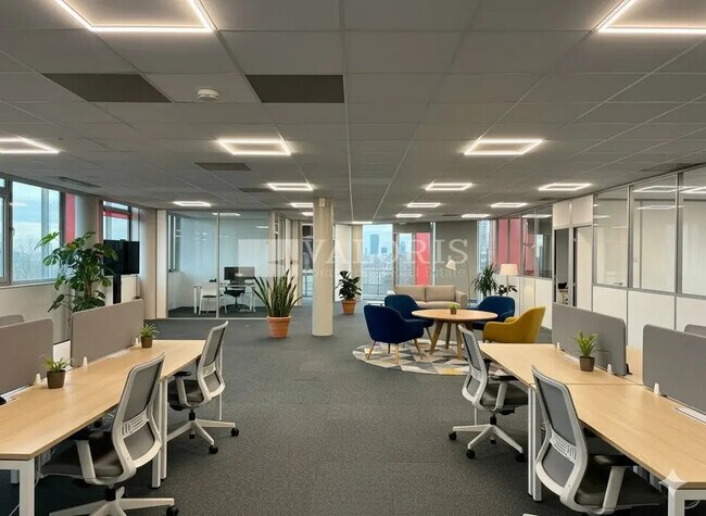 Plus de détails pour Bureau à louer