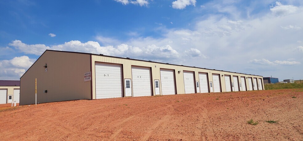 2052 NW 125th Ave, Watford City, ND à vendre - Photo de l’immeuble – Image 2 sur 44