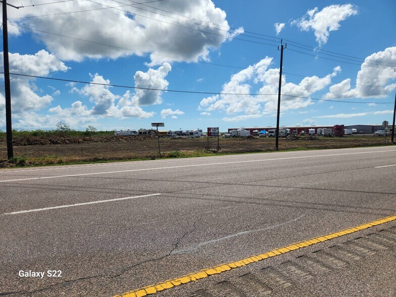 246 Texas City Wye, La Marque, TX à louer - Photo de l’immeuble – Image 2 sur 4
