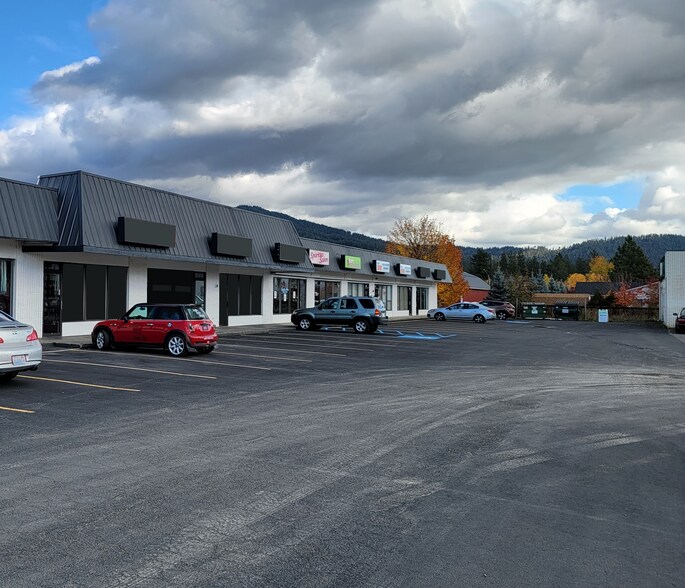 3650 N Government Way, Coeur d'Alene, ID à louer - Photo de l’immeuble – Image 1 sur 1