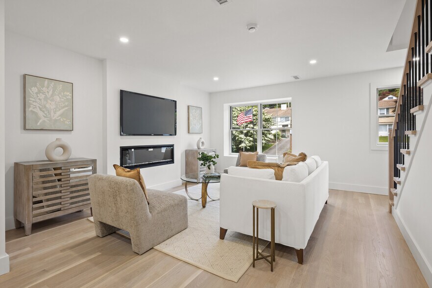 26 Homestead Ln, Greenwich, CT à vendre - Photo de l’immeuble – Image 3 sur 32