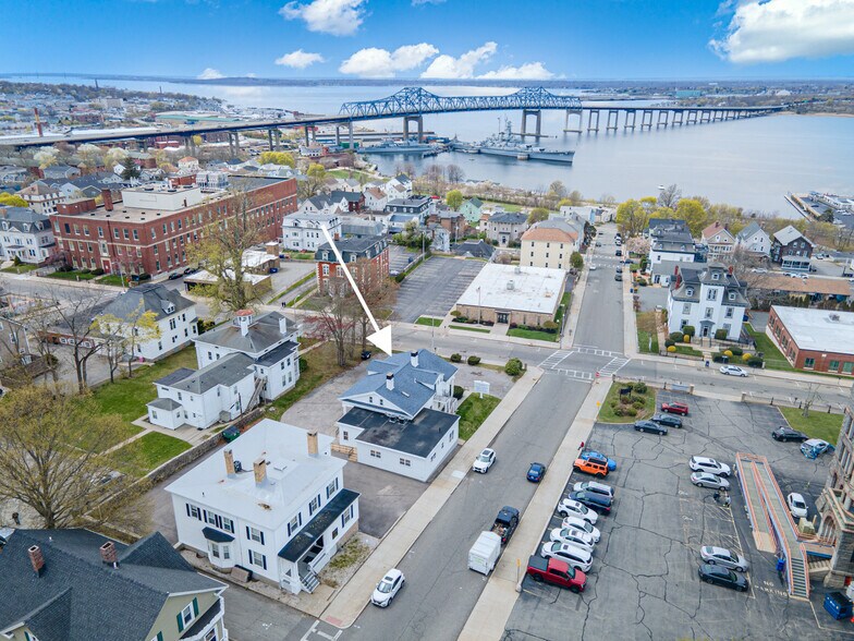 399 N Main St, Fall River, MA à vendre - Photo de l’immeuble – Image 2 sur 42