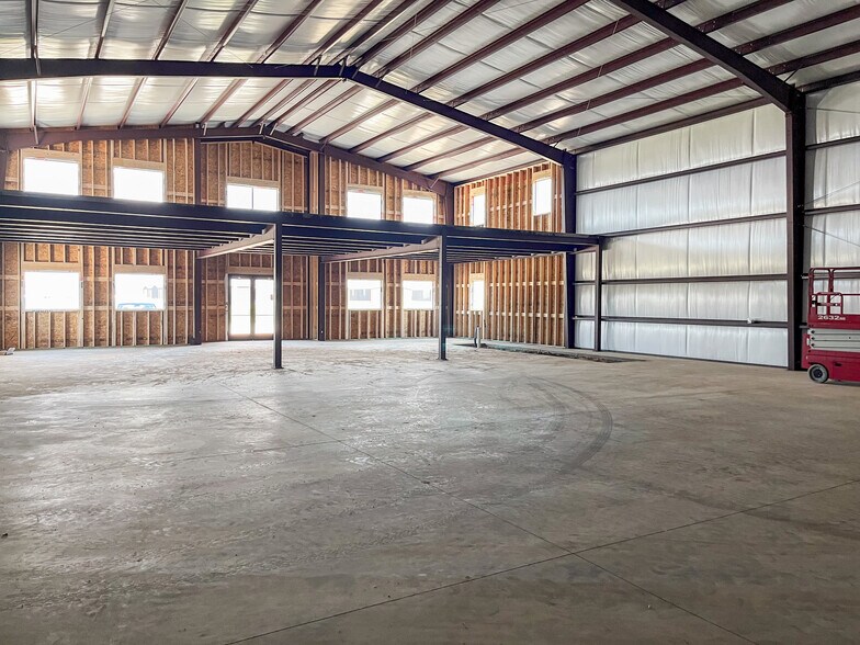 4201 County 1765 rd, Lubbock, TX à louer - Photo de l’immeuble – Image 2 sur 4