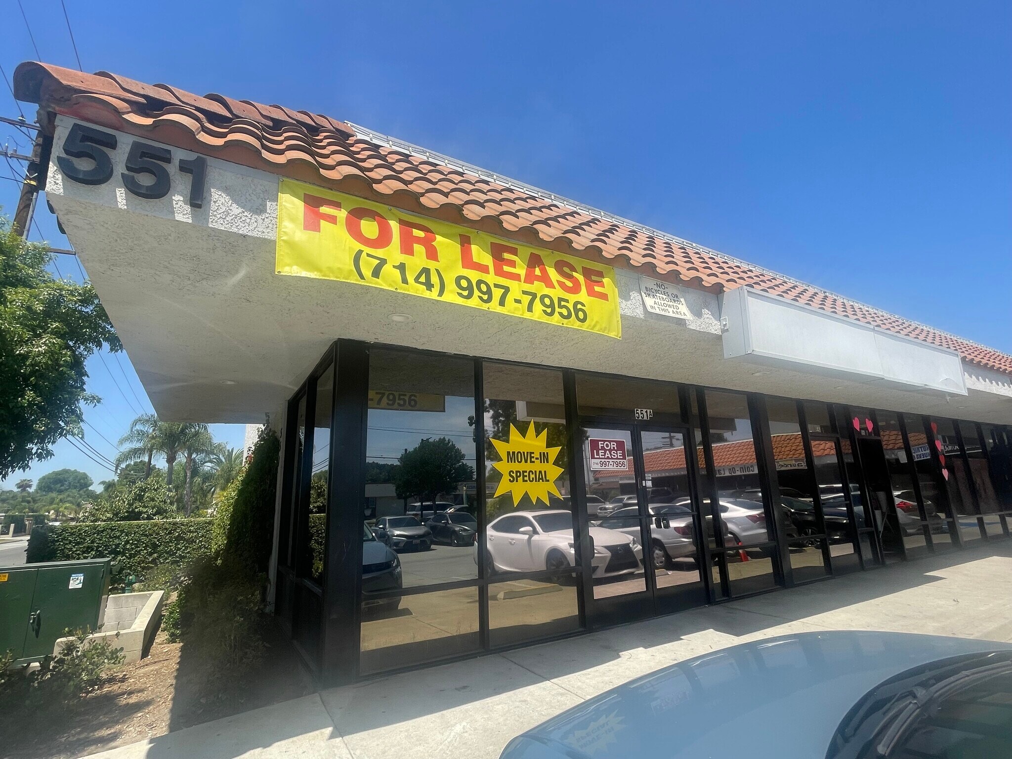 551 E Francisquito Ave, West Covina, CA à louer Photo intérieure– Image 1 sur 7