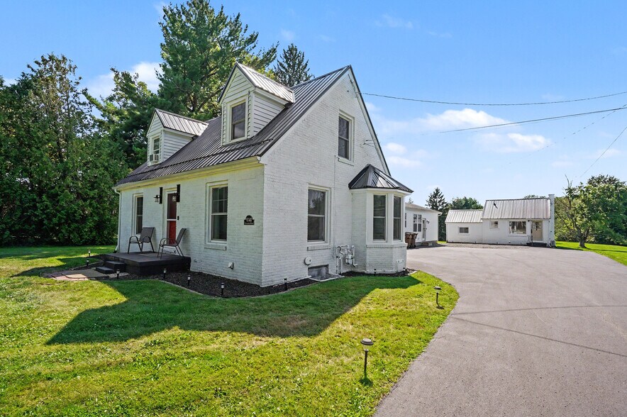 9248 Woodworth Rd, North Lima, OH à vendre - Photo de l’immeuble – Image 3 sur 35