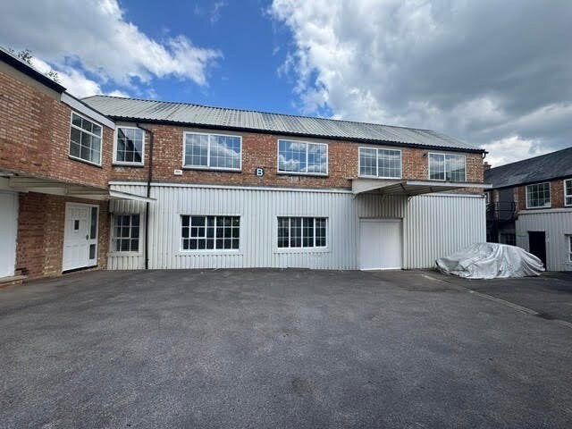 Copyground Ln, High Wycombe à louer - Photo de l’immeuble – Image 1 sur 5