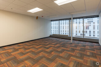 203 N LaSalle St, Chicago, IL à louer Photo intérieure– Image 2 sur 3