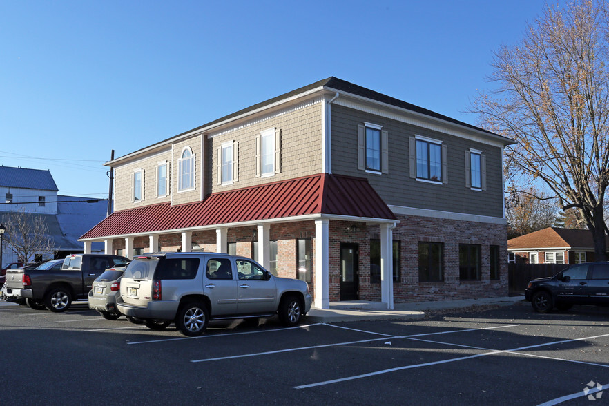 125 East Ave, Woodstown, NJ à louer - Photo de l’immeuble – Image 2 sur 2