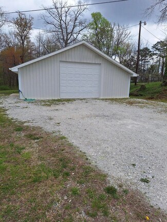 Plus de détails pour 515 Southern Hwy, Pine Knot, KY - Local d’activités à vendre