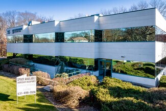 Plus de détails pour 35 Crooked Hill Rd, Commack, NY - Bureau à louer