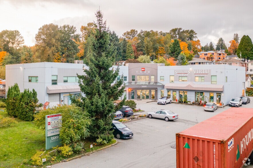 3889 Keith St, Burnaby, BC à louer - Photo principale – Image 1 sur 4