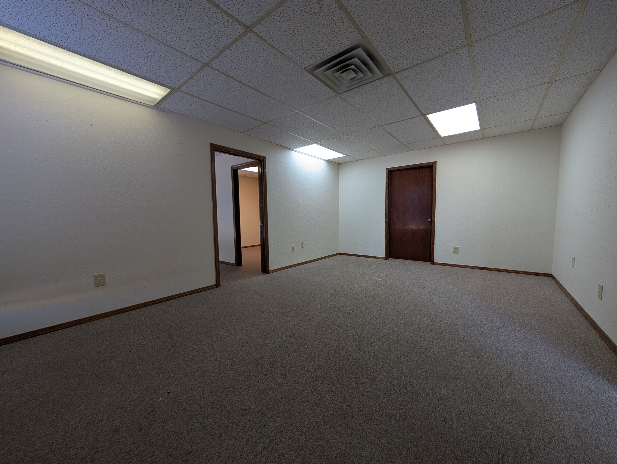 1006 NW 47th St, Lawton, OK à vendre Photo intérieure– Image 1 sur 3