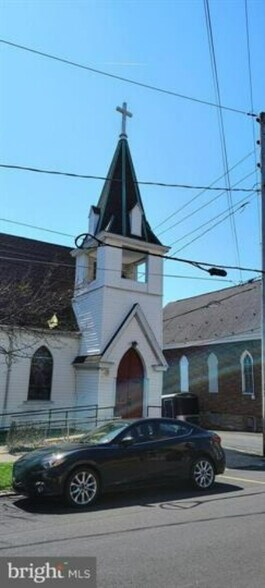 120 W 4th St, Mount Carmel, PA à vendre - Photo de l’immeuble – Image 3 sur 63