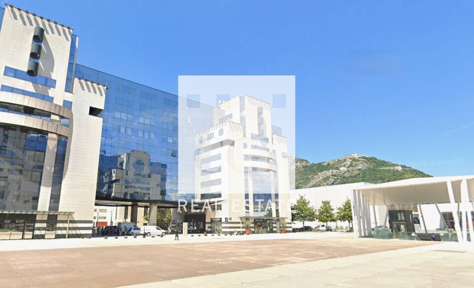 Bureau dans Grenoble à louer Photo de l’immeuble– Image 1 sur 13