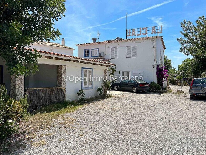 Local commercial dans Sant Pere de Ribes, Barcelona à vendre - Photo de l’immeuble – Image 3 sur 21