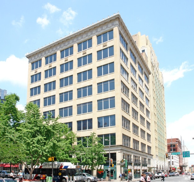 515 Houston St, Fort Worth, TX à louer - Photo principale – Image 2 sur 11