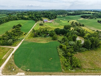 Plus de détails pour 4000 Washington St, West Bend, WI - Terrain à vendre