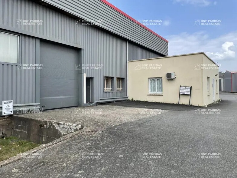 Industriel/Logistique dans Carquefou à louer - Photo de l’immeuble – Image 3 sur 15