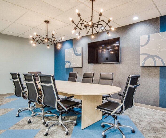 4001 McEwen Rd, Farmers Branch, TX à louer - Photo intérieure – Image 3 sur 12