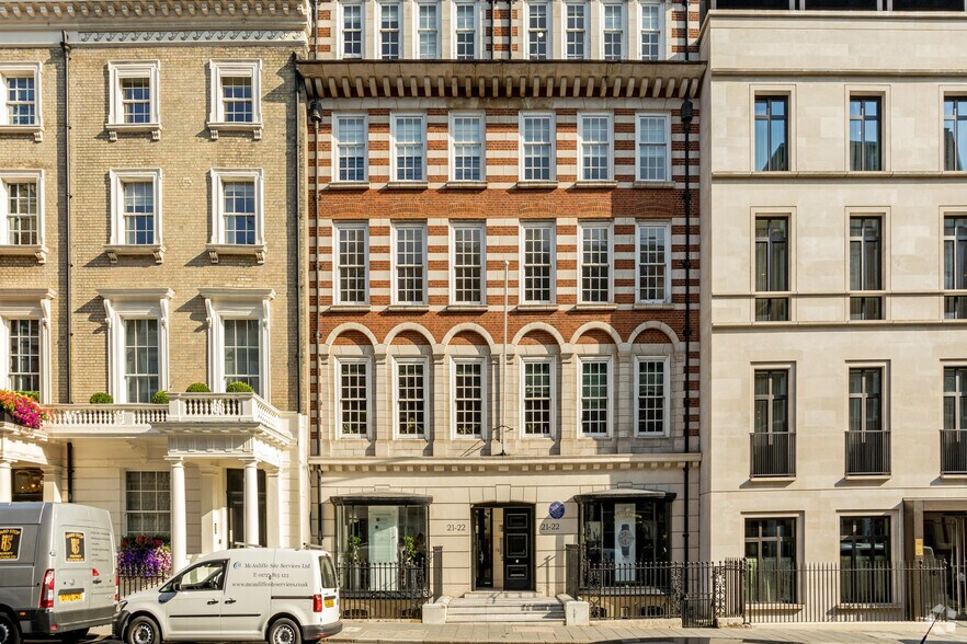 21-22 Grosvenor St, Londres à louer - Photo de l’immeuble – Image 3 sur 32