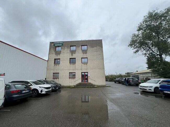 Plus de détails pour Bureau à vendre