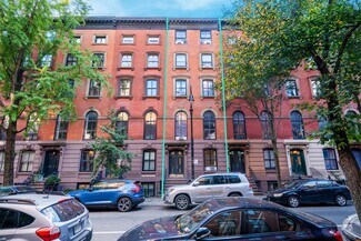 Plus de détails pour 120 E 10th St, New York, NY - Logement à vendre