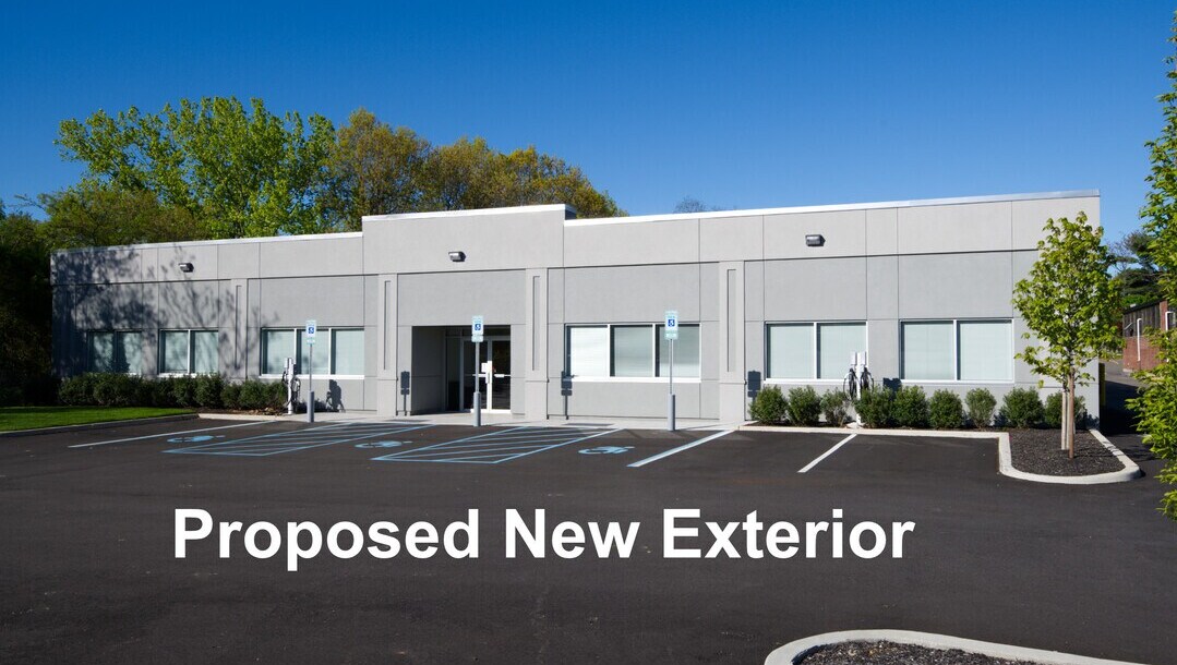 210 Express St, Plainview, NY à louer Photo principale– Image 1 sur 4