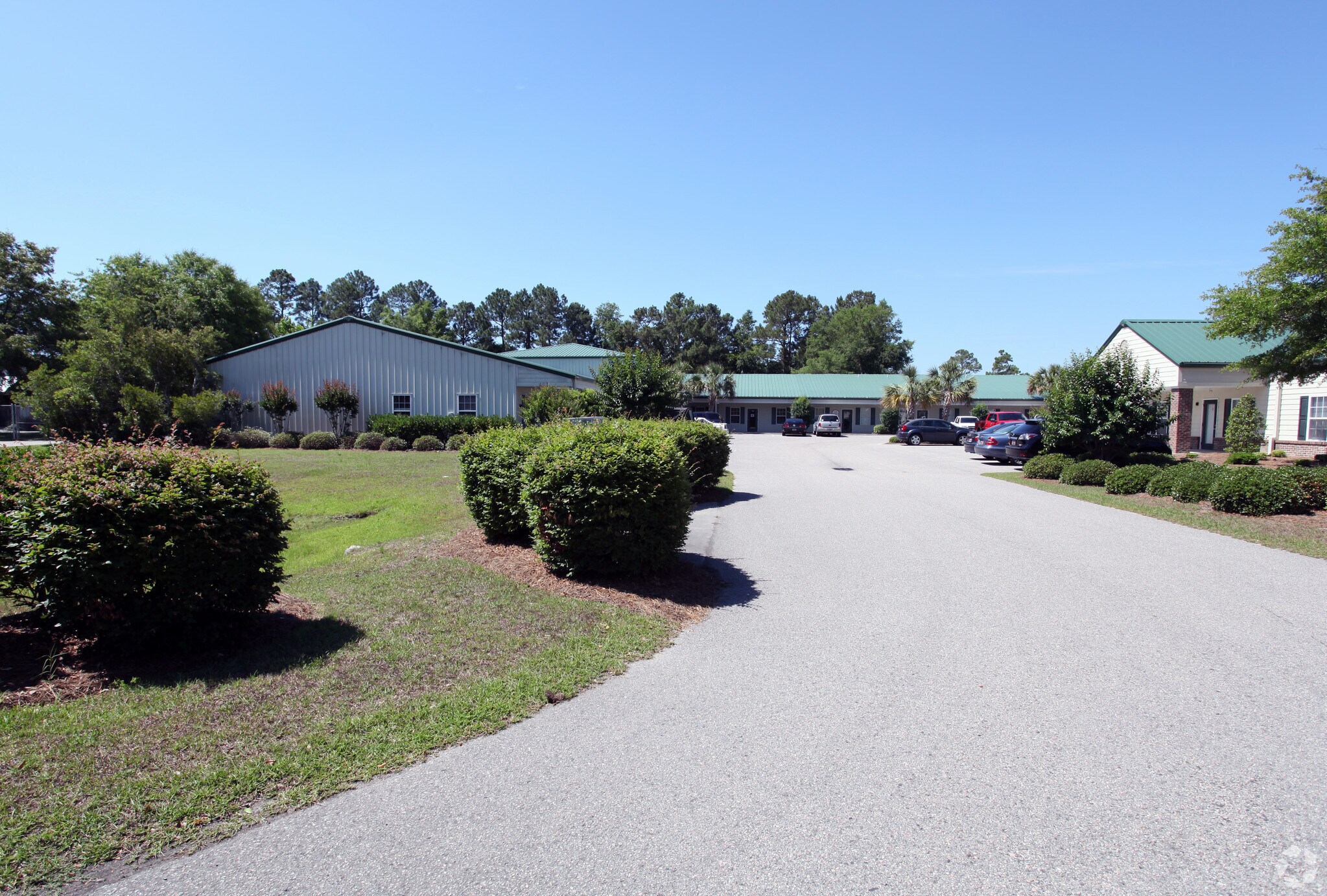 207 Commerce Dr, Pawleys Island, SC à louer Photo principale– Image 1 sur 5