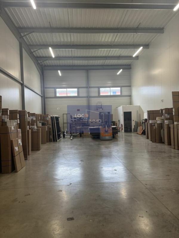 Plus de détails pour Industriel/Logistique à louer