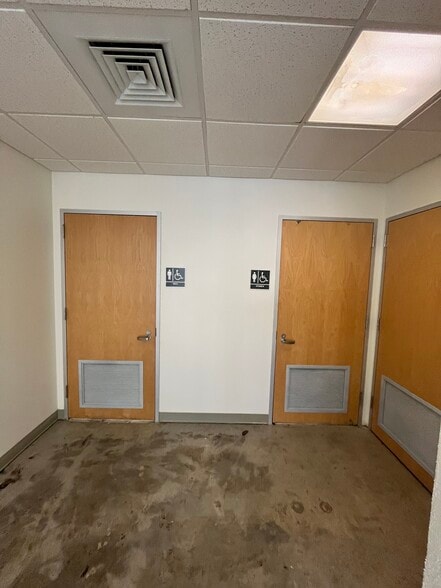 99 N King St, Honolulu, HI à louer - Photo intérieure – Image 2 sur 7