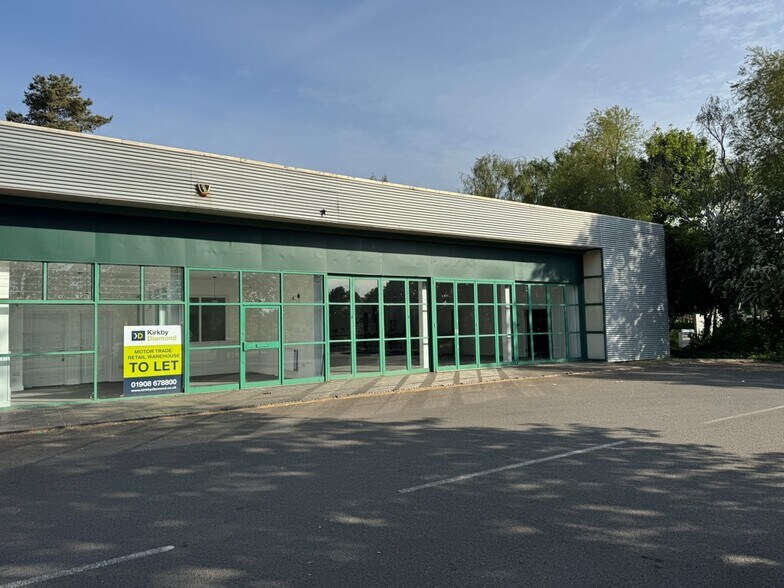 Dukes Dr, Milton Keynes à louer - Photo de l’immeuble – Image 1 sur 2