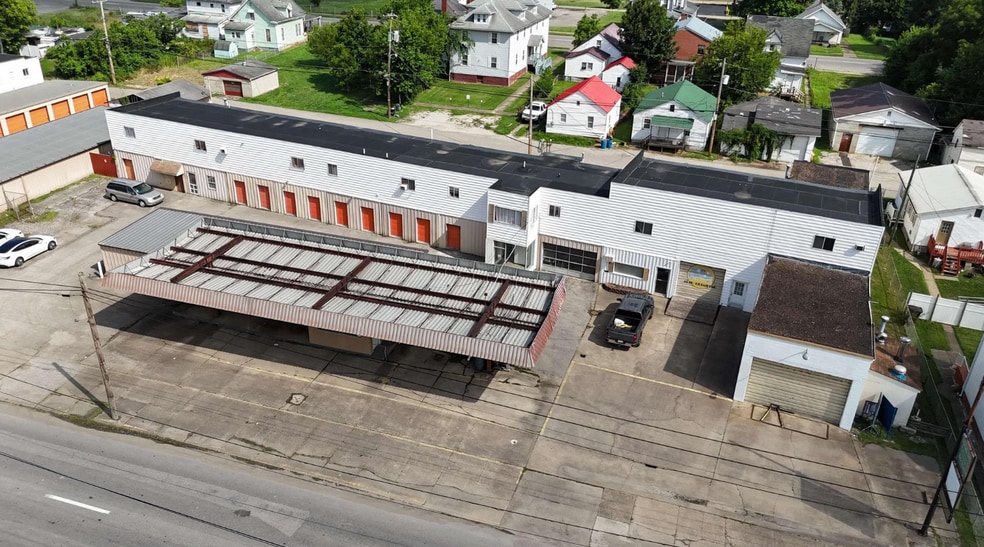 838 Adams Ave, Huntington, WV à vendre - Photo principale – Image 1 sur 20