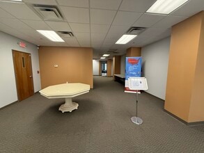 338 Broadway St, Cape Girardeau, MO à louer Photo intérieure– Image 2 sur 8
