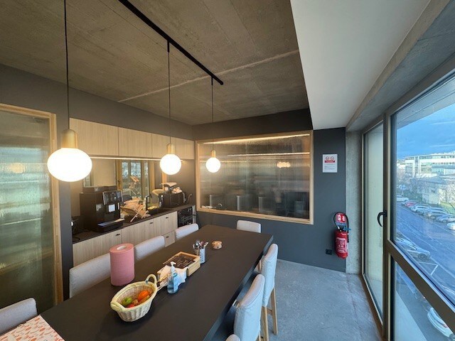 Bureau dans Saint-Étienne à louer - Photo intérieure – Image 2 sur 13