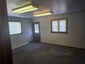 376 E Main St, Mount Pleasant, PA à vendre - Photo intérieure – Image 3 sur 9