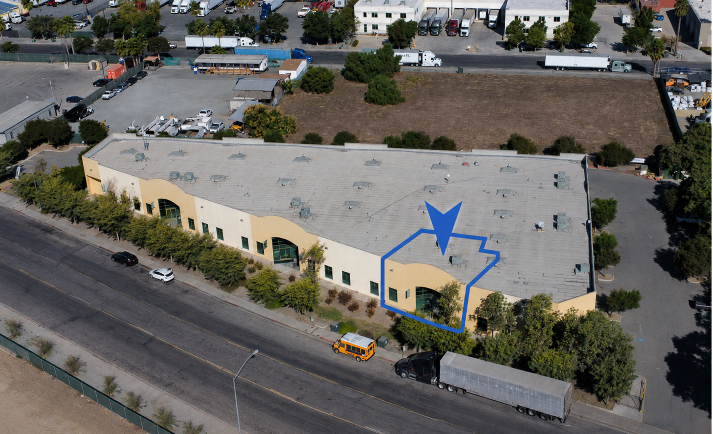 8580 Avenida De La Fuente, San Diego, CA à vendre Photo de l’immeuble– Image 1 sur 10