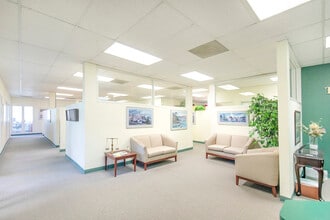 1401 21st St, Sacramento, CA à louer Photo de l’immeuble– Image 1 sur 6