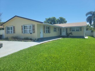 Plus de détails pour 138-140 NE 1st Ct, Dania Beach, FL - Spécialisé à vendre